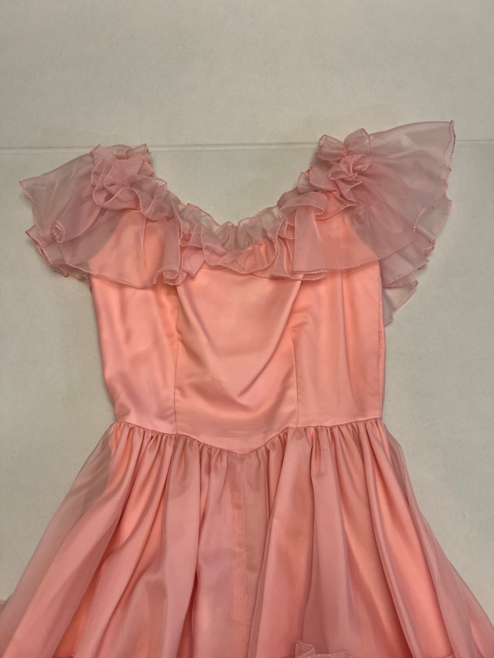 1970’s VINTAGE UNION MADE PINK RUFFLE COQUETTE BRIDGERTON STYLE GOWN DRESS - Picture 14 of 16